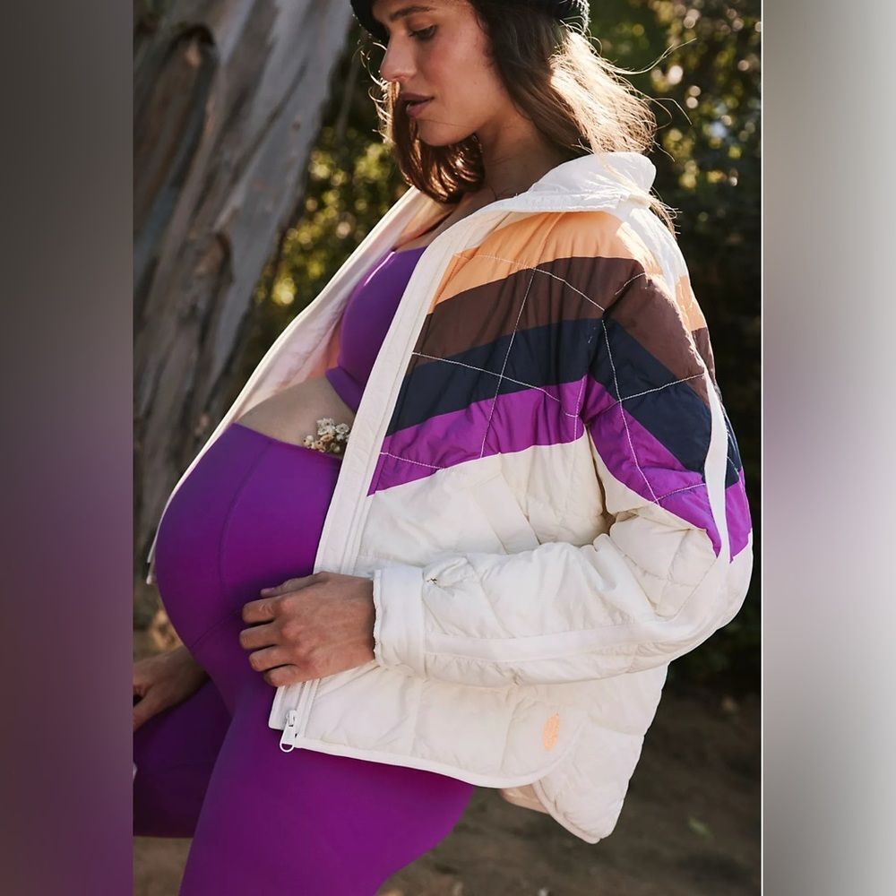 NWT FP Movement x Hatch Printed Puffer Jacket size Medium maternity - Picture 3 of 15